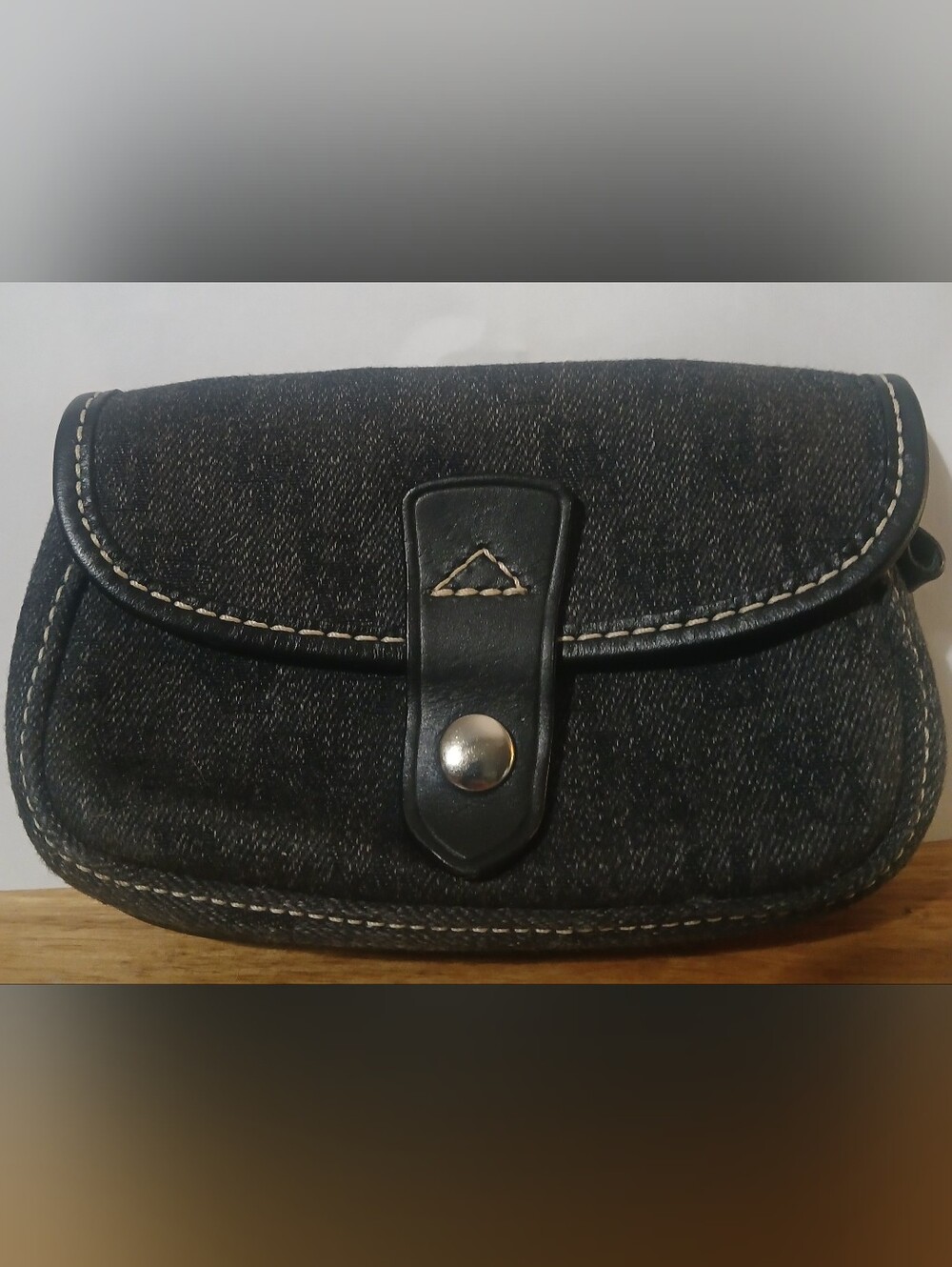 NWOT Dooney & Bourke Denim Wristlet